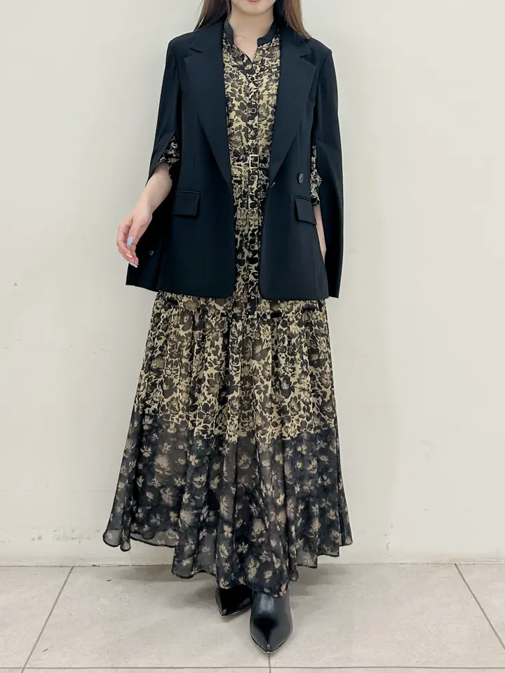 GRACE CONTINENTAL Miu Akamatsu コーディネート画像