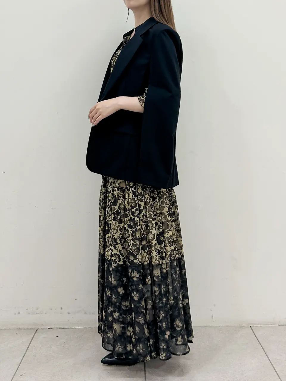 GRACE CONTINENTAL Miu Akamatsu コーディネート画像