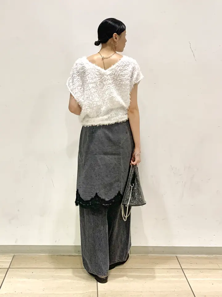 GRACE CONTINENTAL haruka iwasaki コーディネート画像