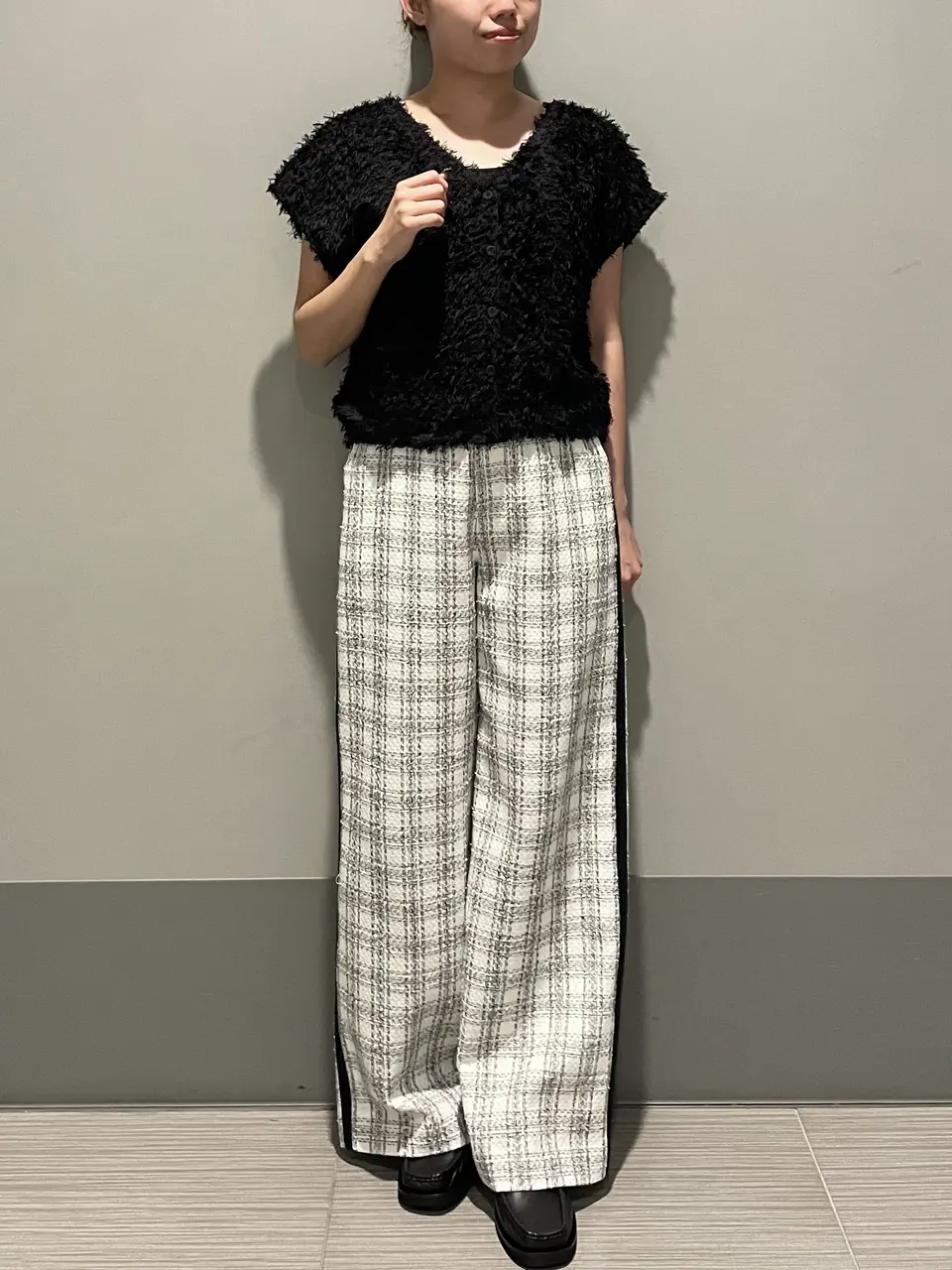GRACE CONTINENTAL 細川　もなみ コーディネート画像