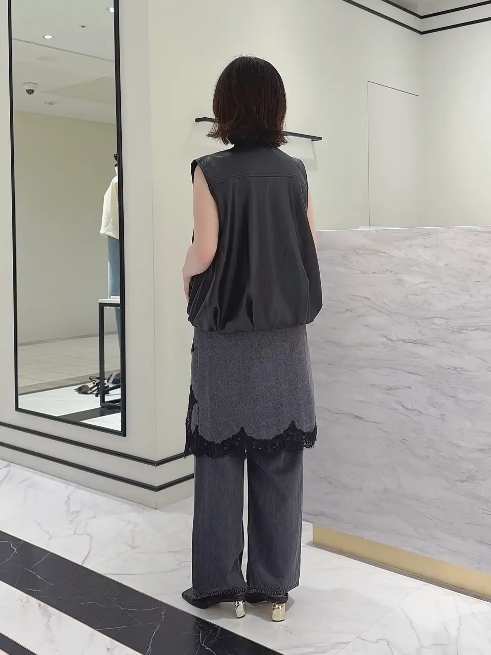 GRACE CONTINENTAL SASAKI コーディネート画像