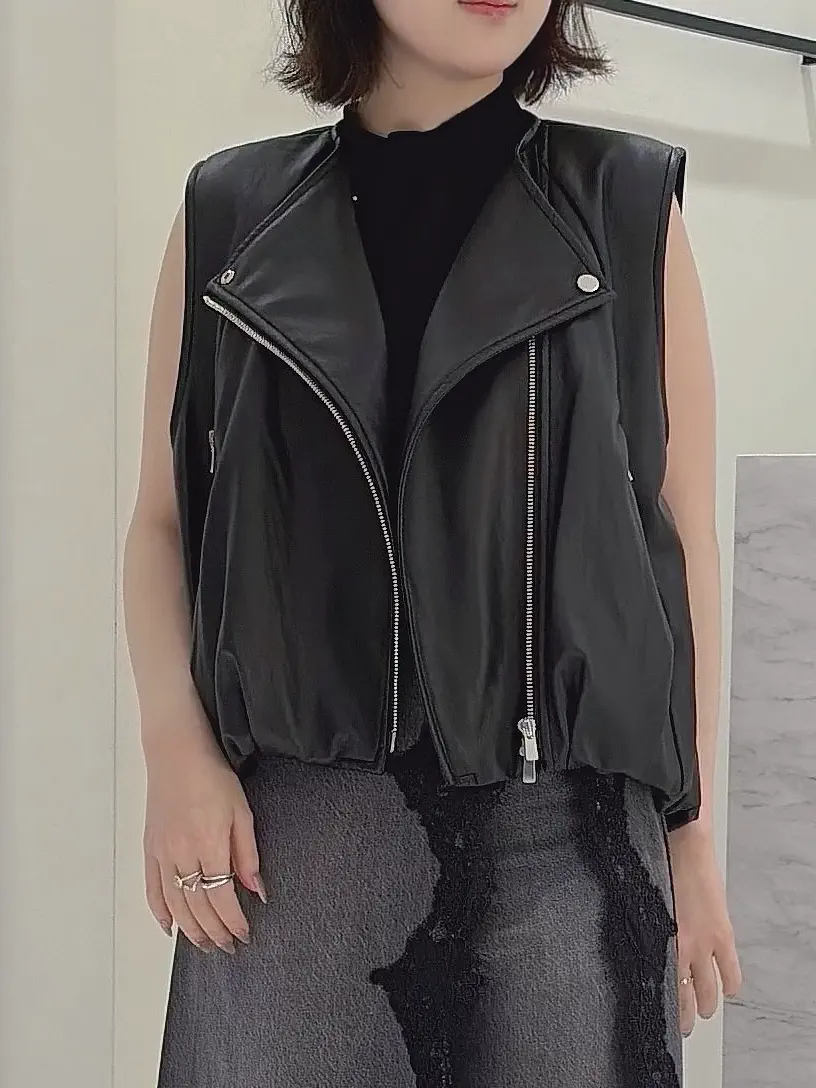 GRACE CONTINENTAL SASAKI コーディネート画像
