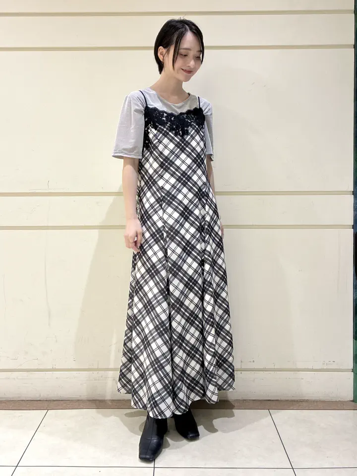 GRACE CONTINENTAL Nakatsu.m コーディネート画像