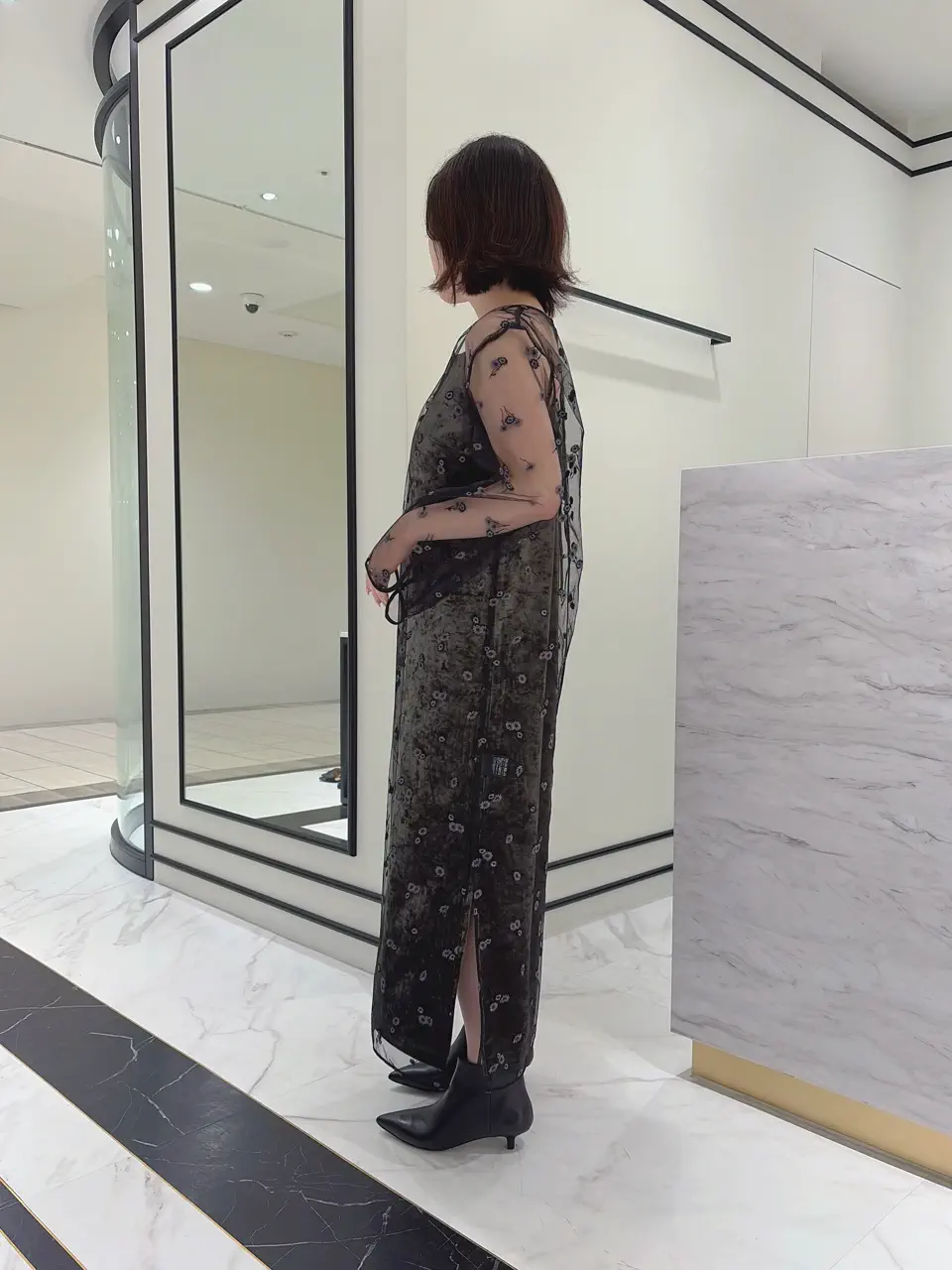 GRACE CONTINENTAL SASAKI コーディネート画像
