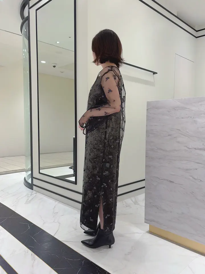 GRACE CONTINENTAL SASAKI コーディネート画像