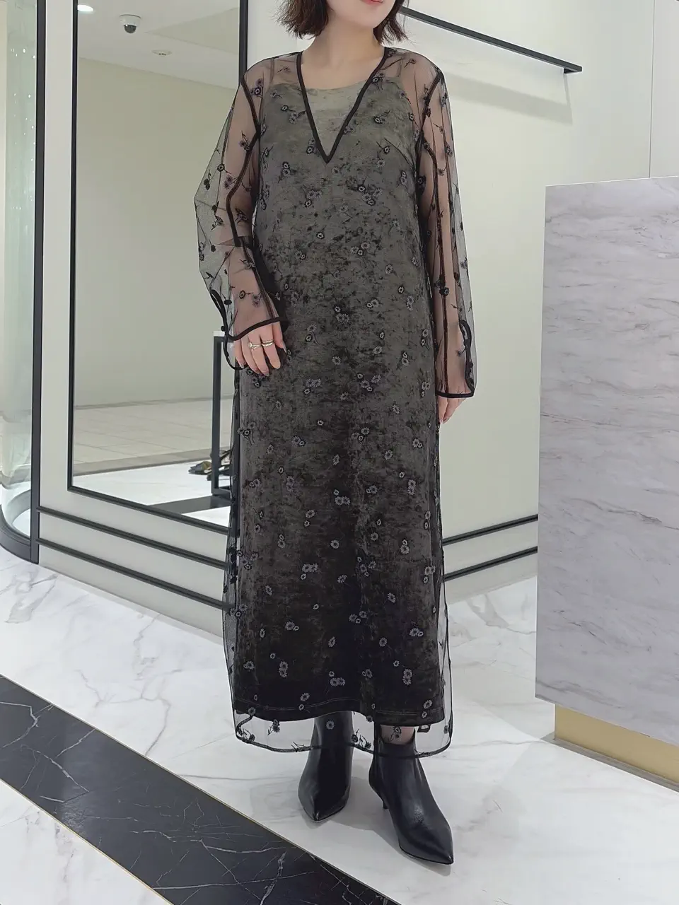 GRACE CONTINENTAL SASAKI コーディネート画像