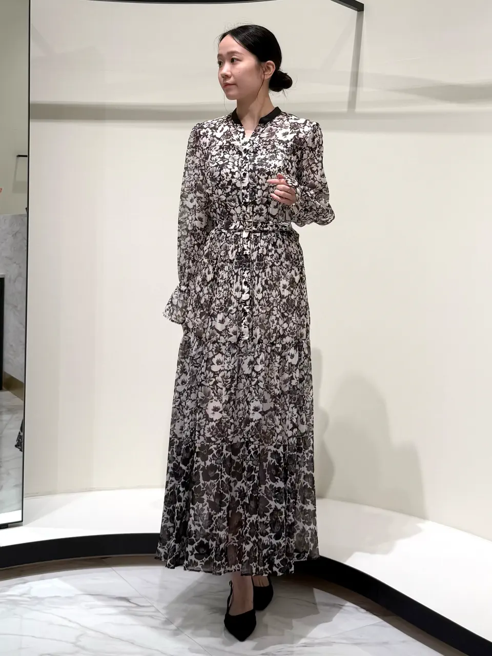 GRACE CONTINENTAL Suzuka コーディネート画像