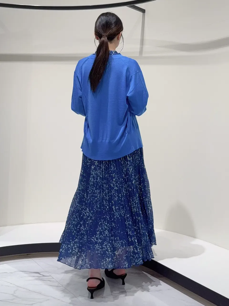 GRACE CONTINENTAL Suzuka コーディネート画像