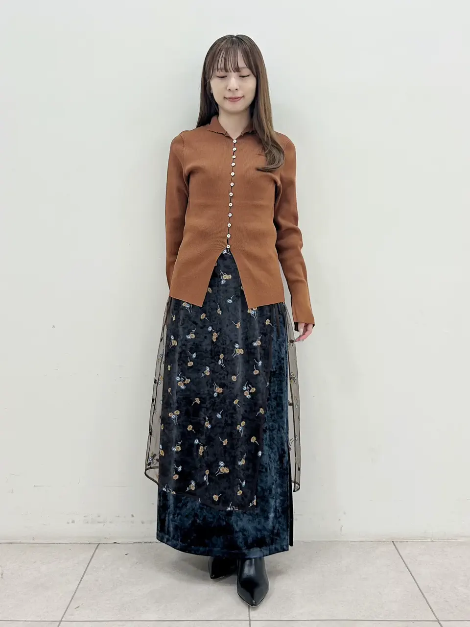  Miu Akamatsu コーディネート画像