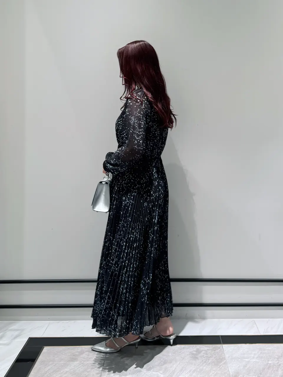 GRACE CONTINENTAL MOMOKO コーディネート画像