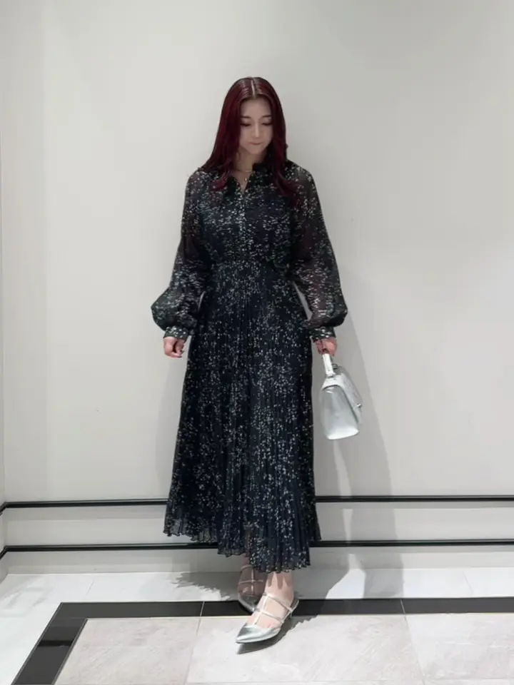 GRACE CONTINENTAL MOMOKO コーディネート画像