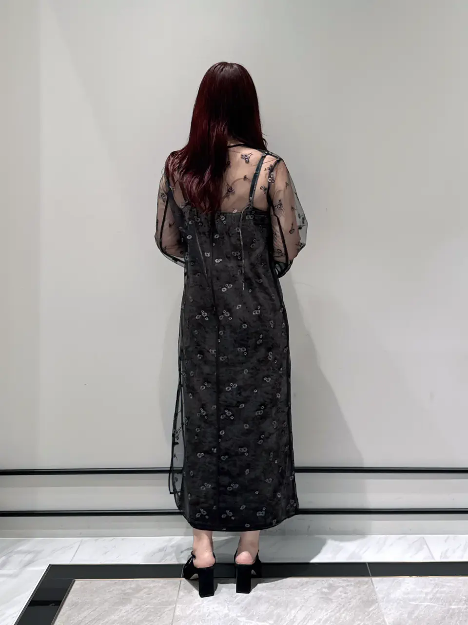 GRACE CONTINENTAL MOMOKO コーディネート画像