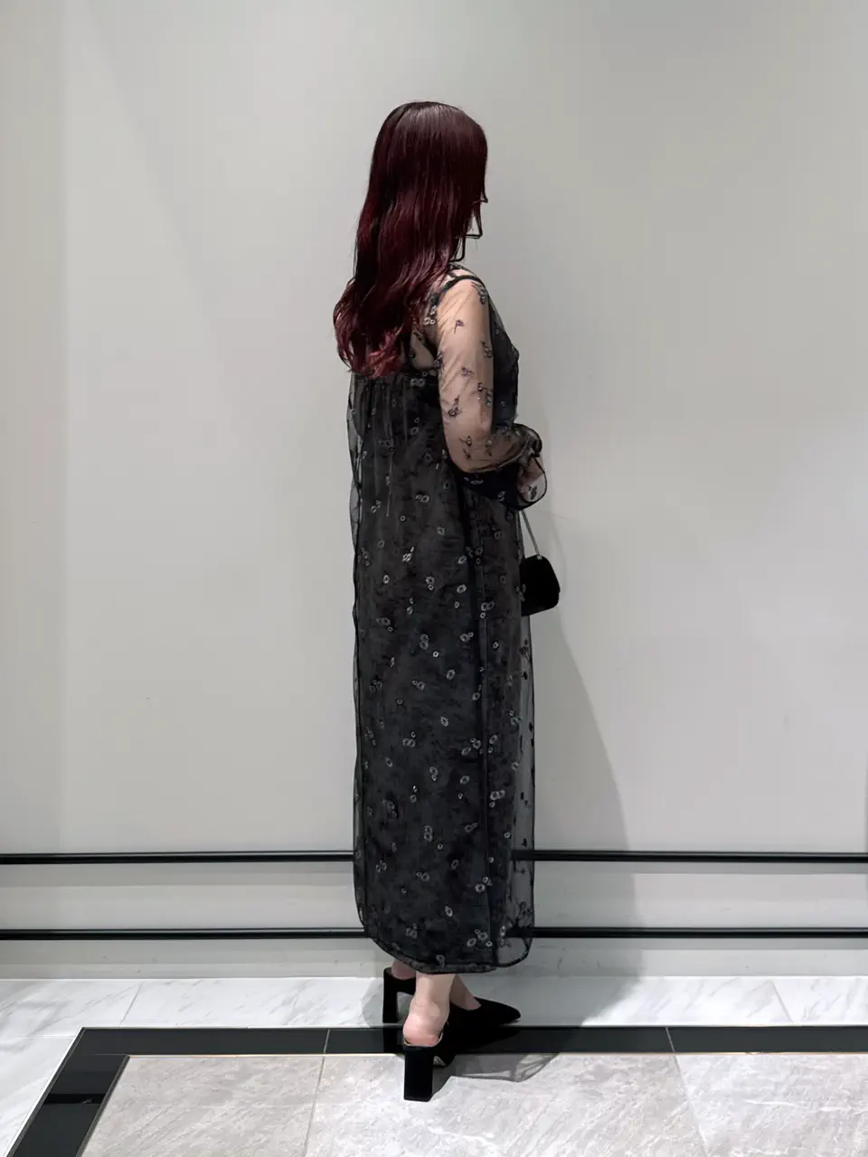 GRACE CONTINENTAL MOMOKO コーディネート画像
