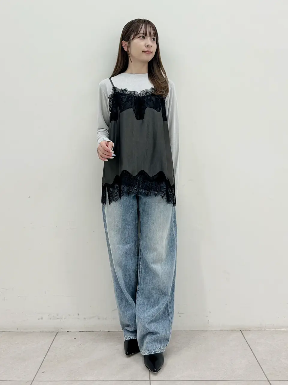  Miu Akamatsu コーディネート画像