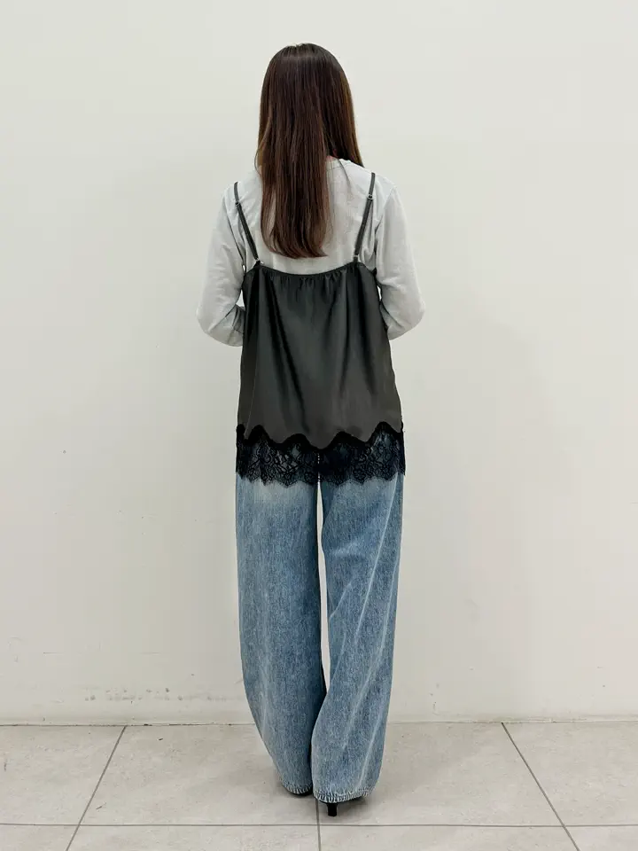 GRACE CONTINENTAL Miu Akamatsu コーディネート画像