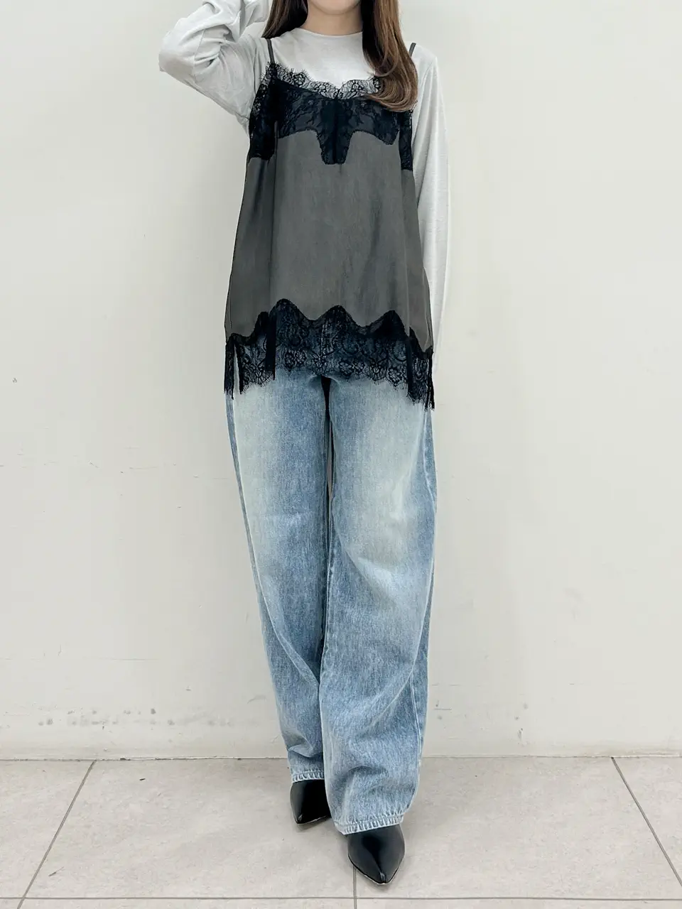 GRACE CONTINENTAL Miu Akamatsu コーディネート画像