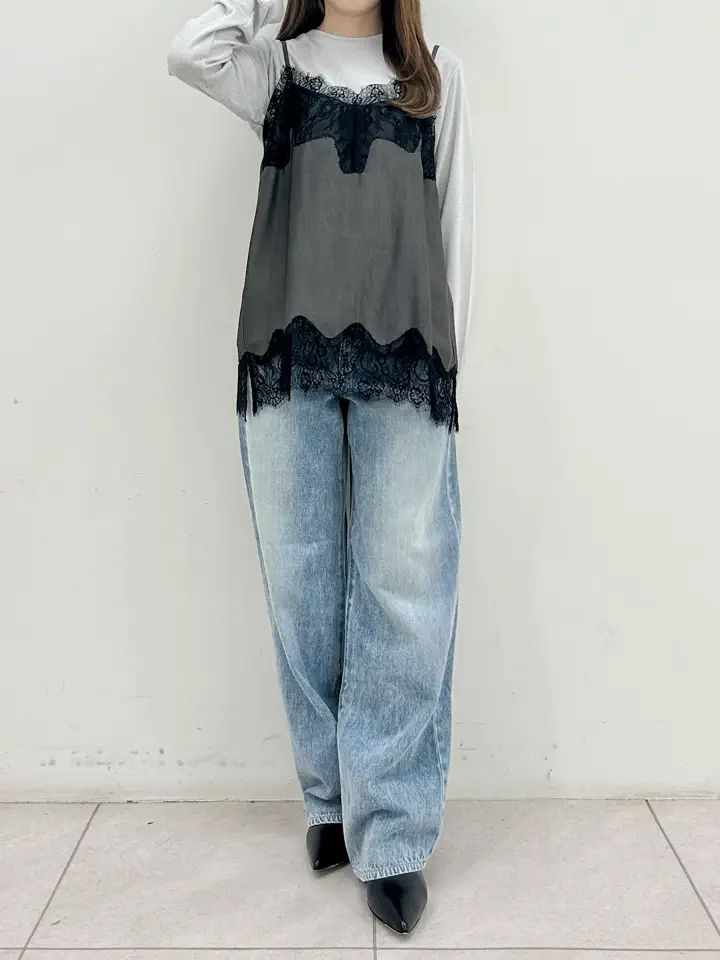 GRACE CONTINENTAL Miu Akamatsu コーディネート画像