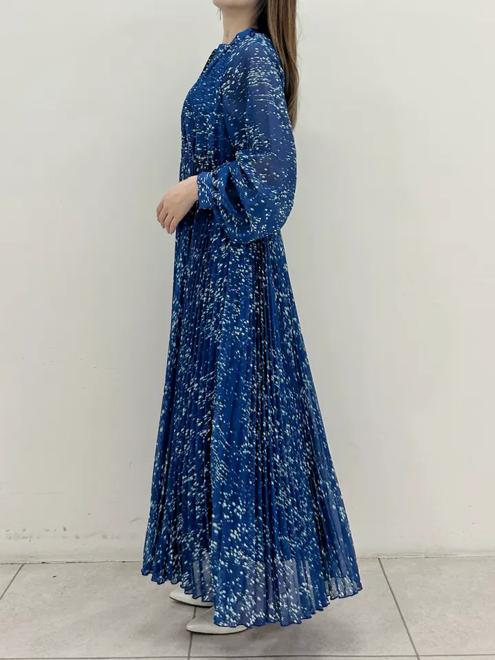 GRACE CONTINENTAL Miu Akamatsu コーディネート画像