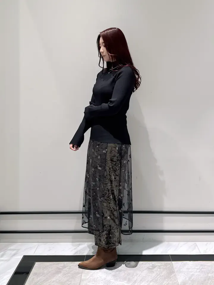 GRACE CONTINENTAL MOMOKO コーディネート画像