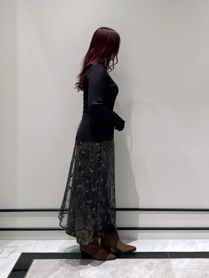 GRACE CONTINENTAL MOMOKO コーディネート画像