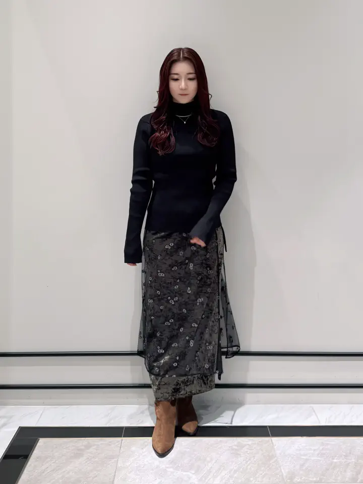 GRACE CONTINENTAL MOMOKO コーディネート画像