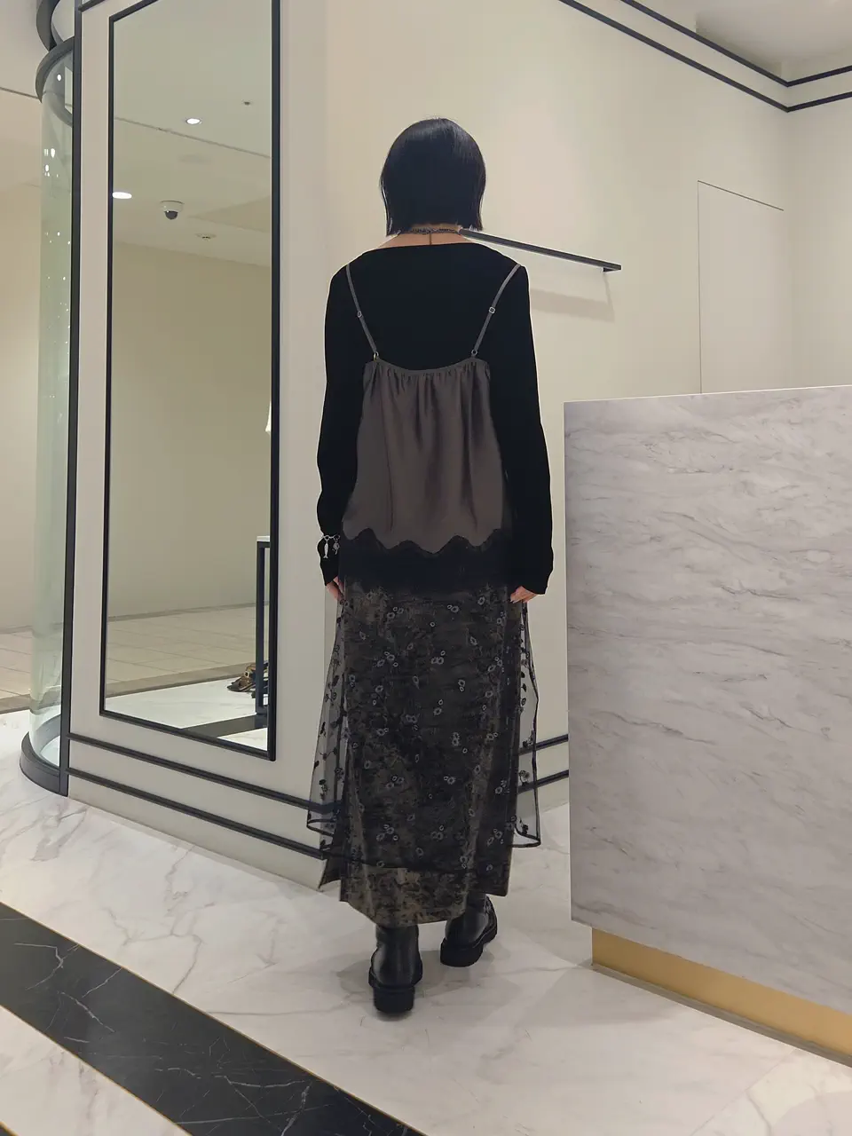 GRACE CONTINENTAL Akari コーディネート画像