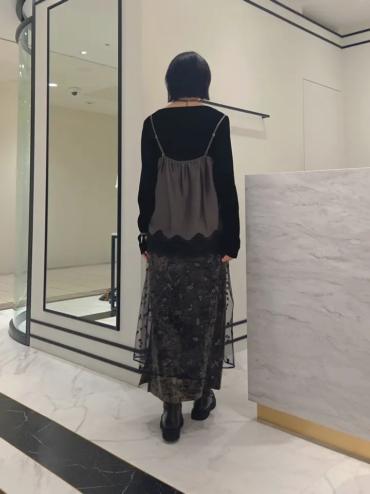 GRACE CONTINENTAL Akari コーディネート画像