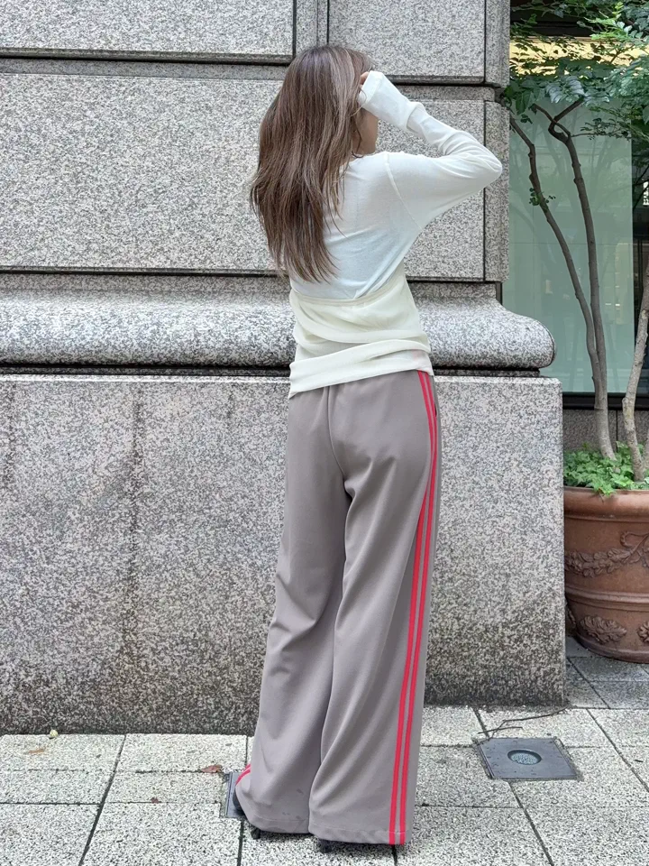 GRACE CONTINENTAL yukimi yonee コーディネート画像