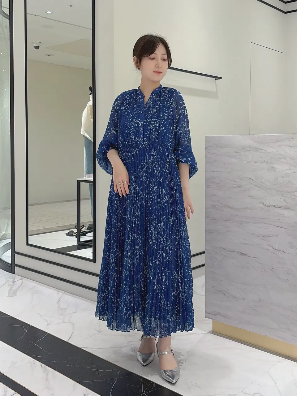 GRACE CONTINENTAL SASAKI コーディネート画像