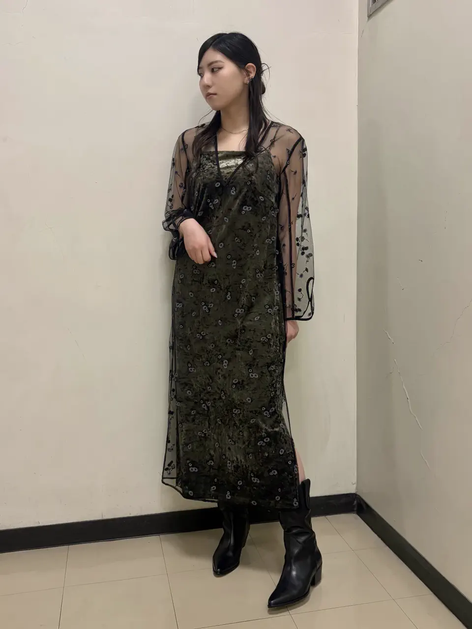  𝙆𝙄𝙈𝙐 コーディネート画像