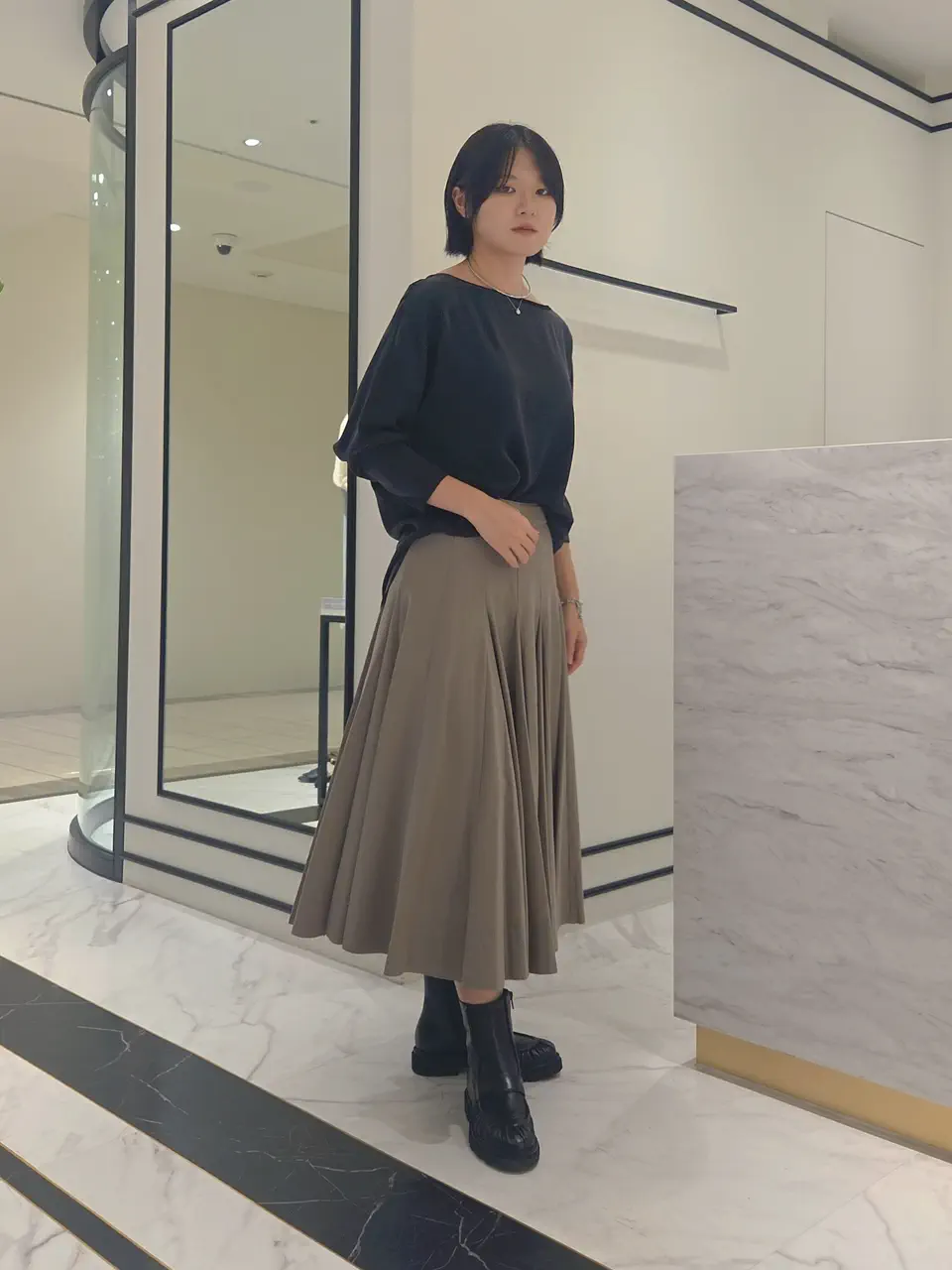 GRACE CONTINENTAL Akari コーディネート画像