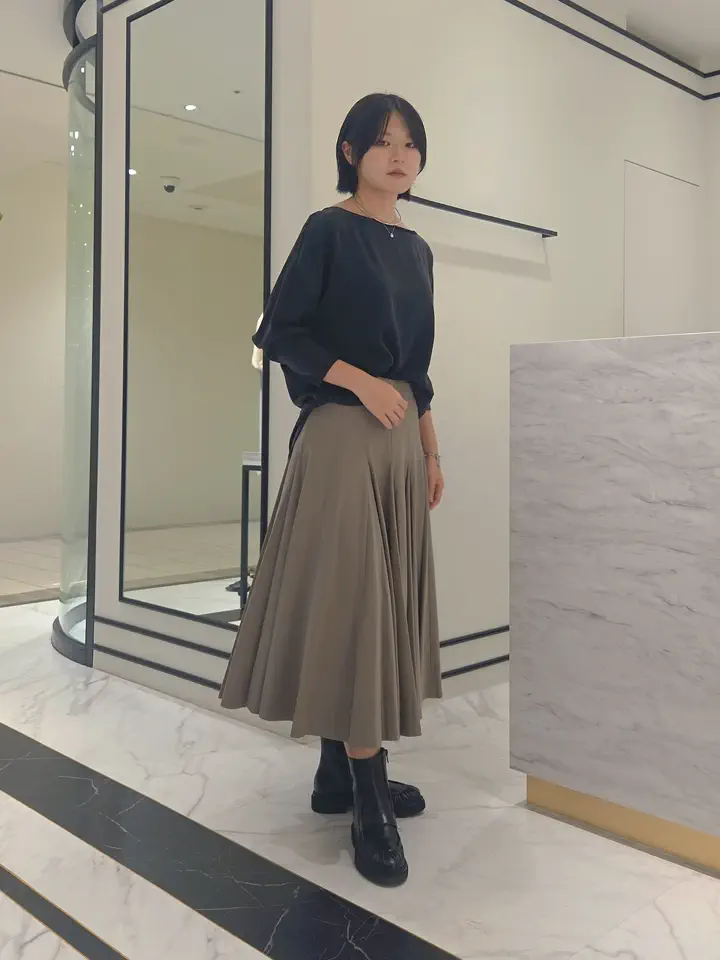 GRACE CONTINENTAL Akari コーディネート画像