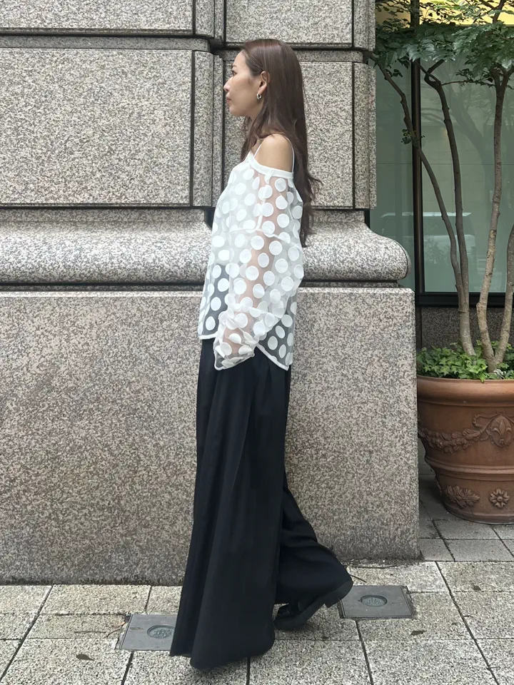GRACE CONTINENTAL ERINA KATO コーディネート画像