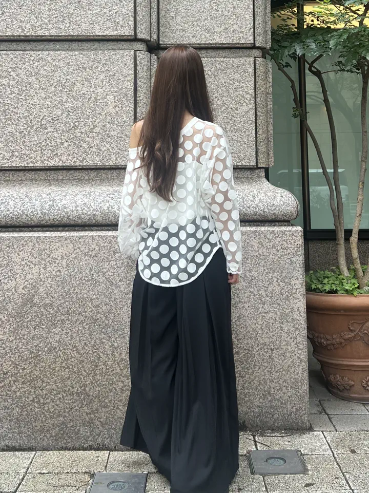 GRACE CONTINENTAL ERINA KATO コーディネート画像