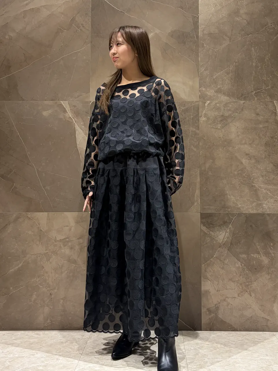 GRACE CONTINENTAL Hata Haruna コーディネート画像