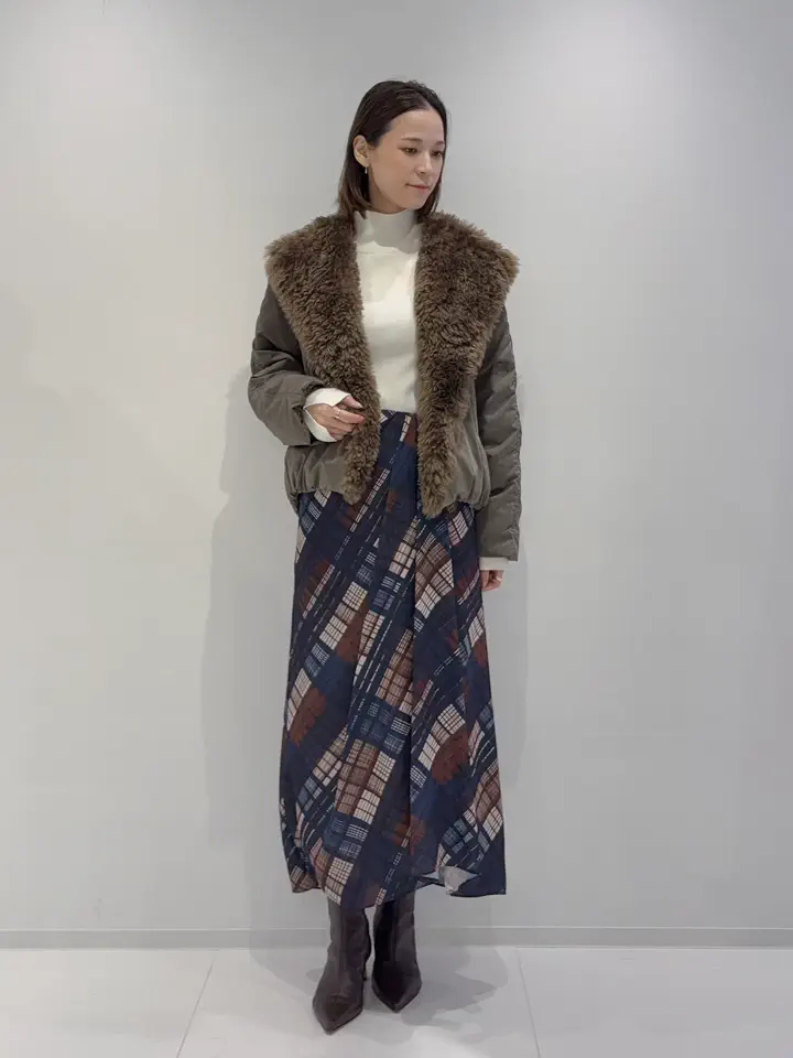 GRACE CONTINENTAL 亀田 未希 コーディネート画像