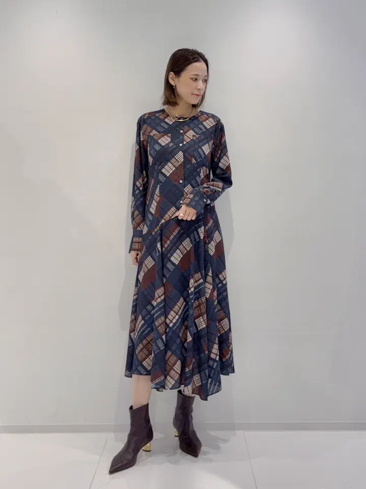 GRACE CONTINENTAL 亀田 未希 コーディネート画像