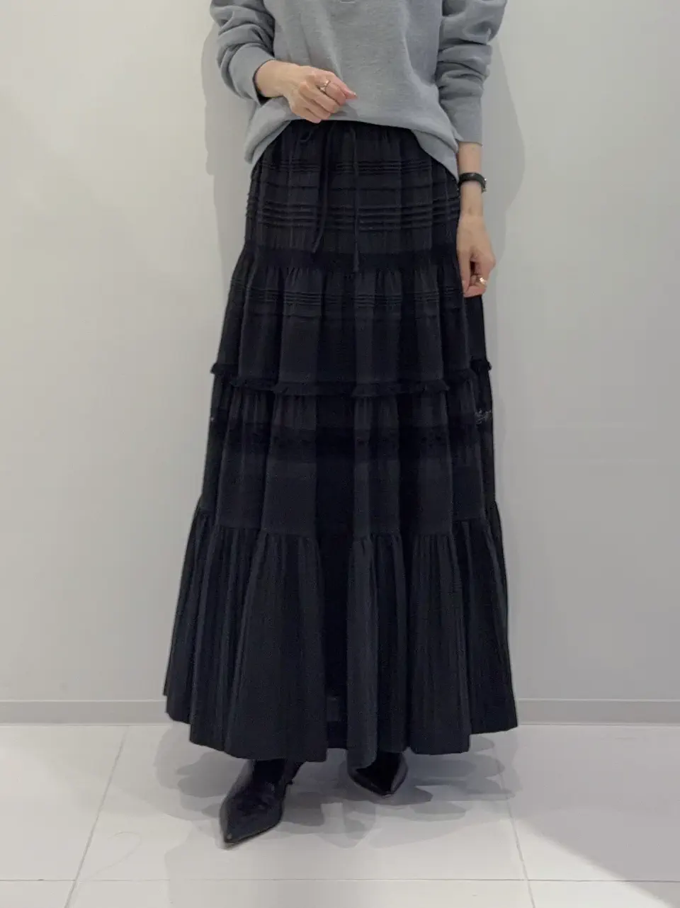 GRACE CONTINENTAL 亀田 未希 コーディネート画像