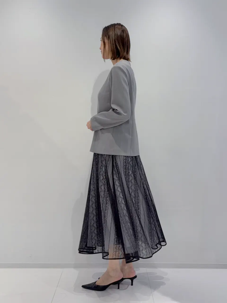 GRACE CONTINENTAL 亀田 未希 コーディネート画像
