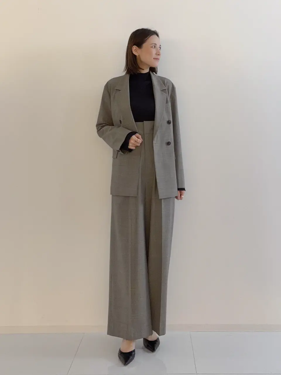 GRACE CONTINENTAL 亀田 未希 コーディネート画像