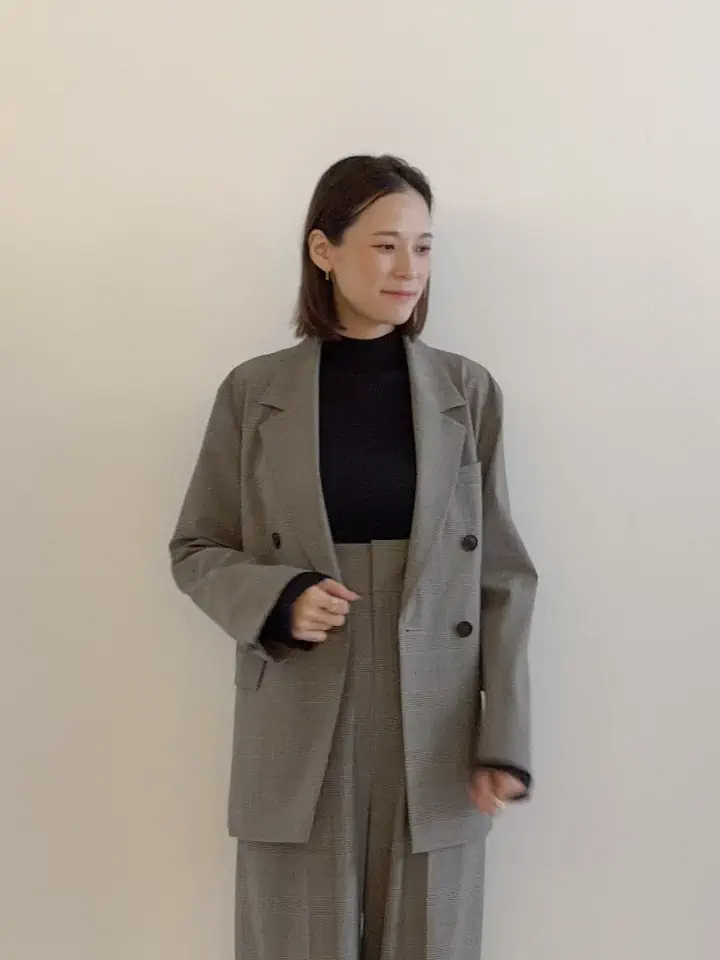 GRACE CONTINENTAL 亀田 未希 コーディネート画像