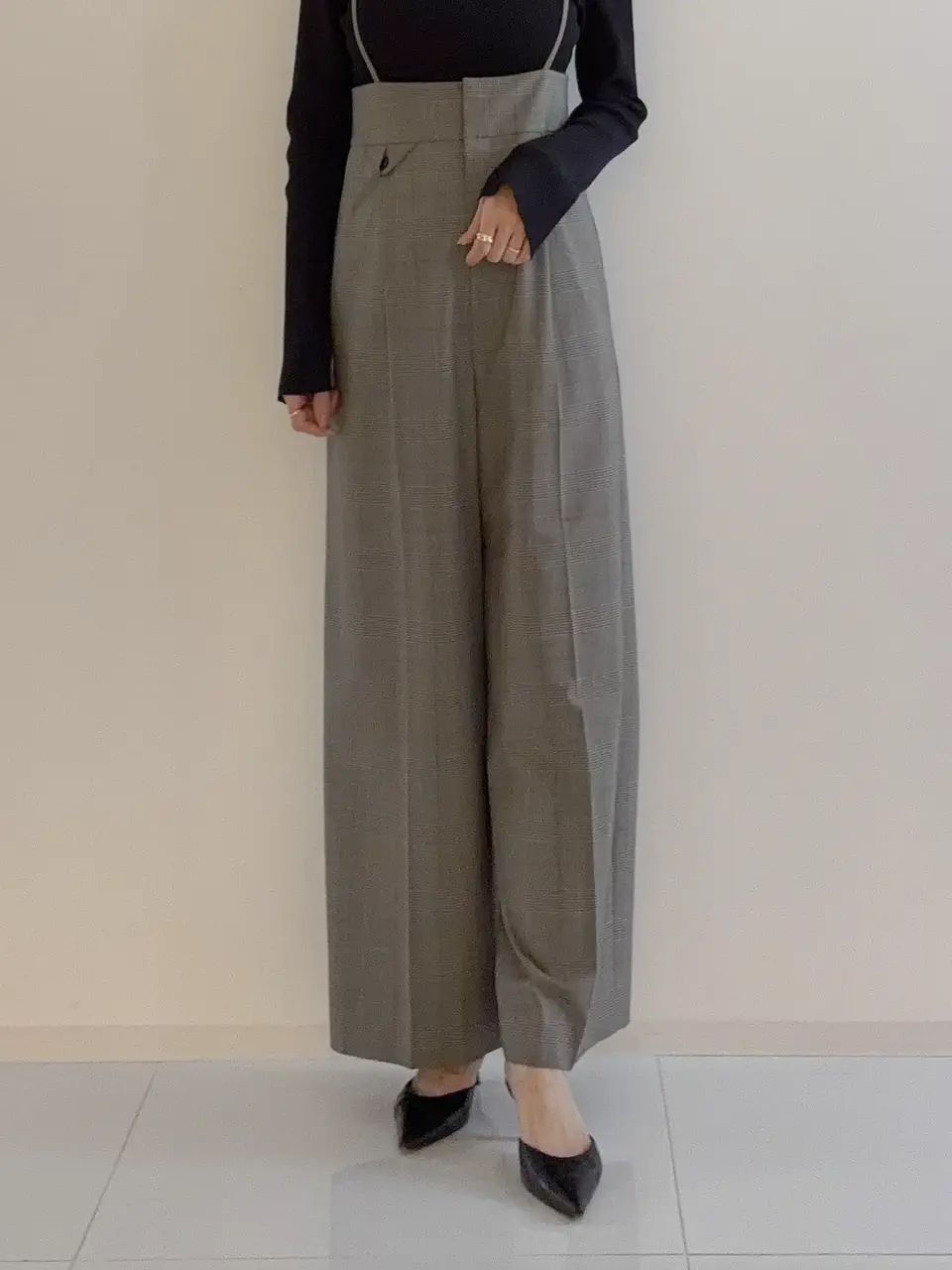 GRACE CONTINENTAL 亀田 未希 コーディネート画像