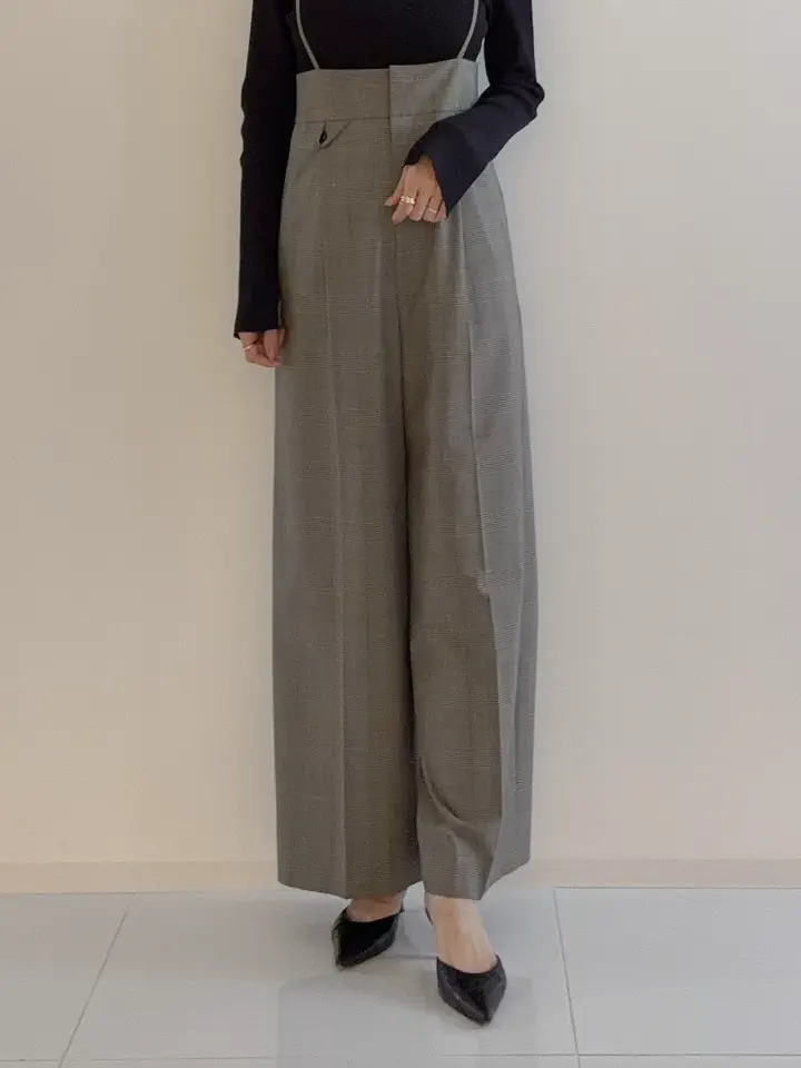 GRACE CONTINENTAL 亀田 未希 コーディネート画像