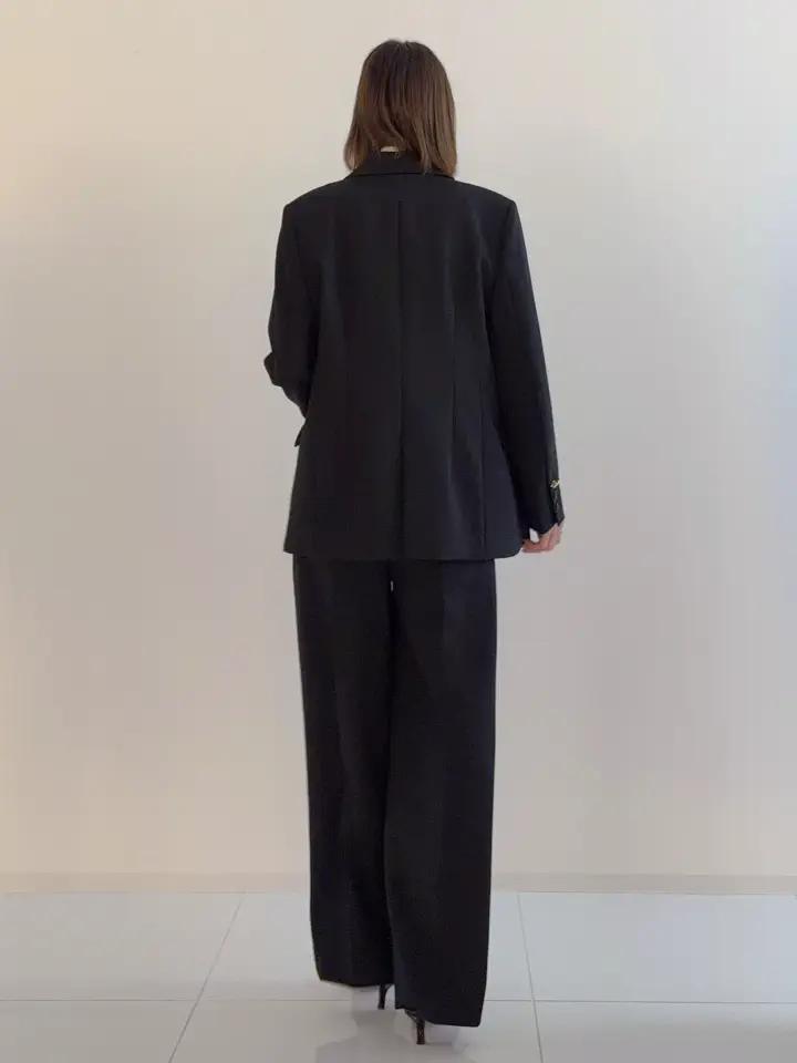 GRACE CONTINENTAL 亀田 未希 コーディネート画像