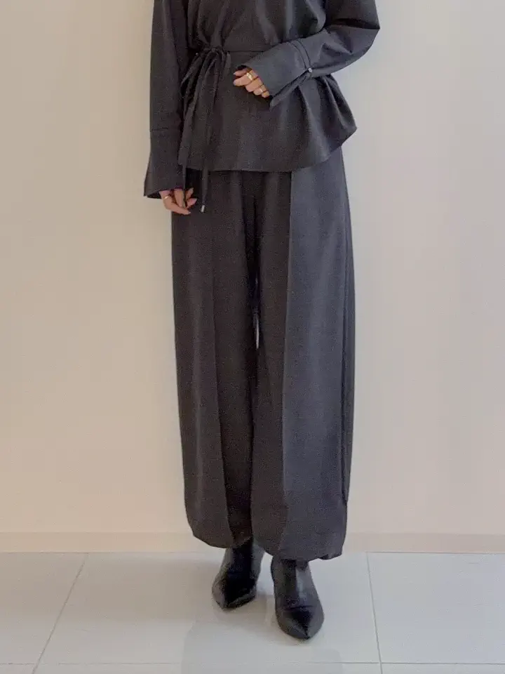 GRACE CONTINENTAL 亀田 未希 コーディネート画像