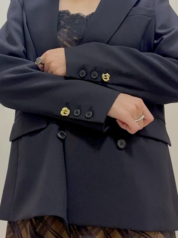 GRACE CONTINENTAL Hikaru Okada コーディネート画像