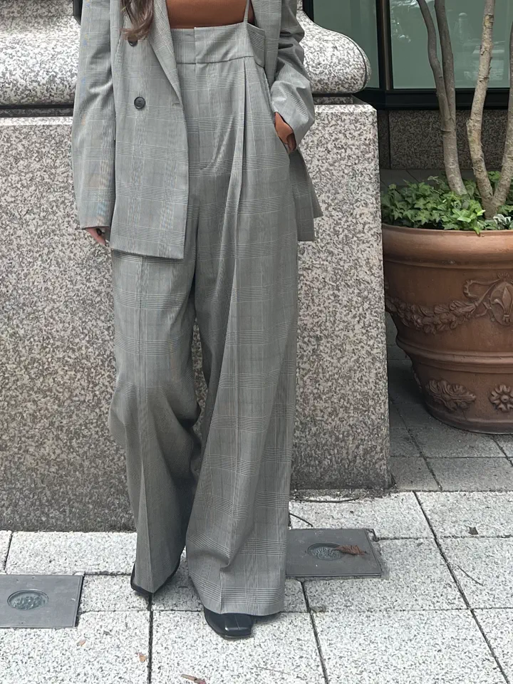 GRACE CONTINENTAL ERINA KATO コーディネート画像