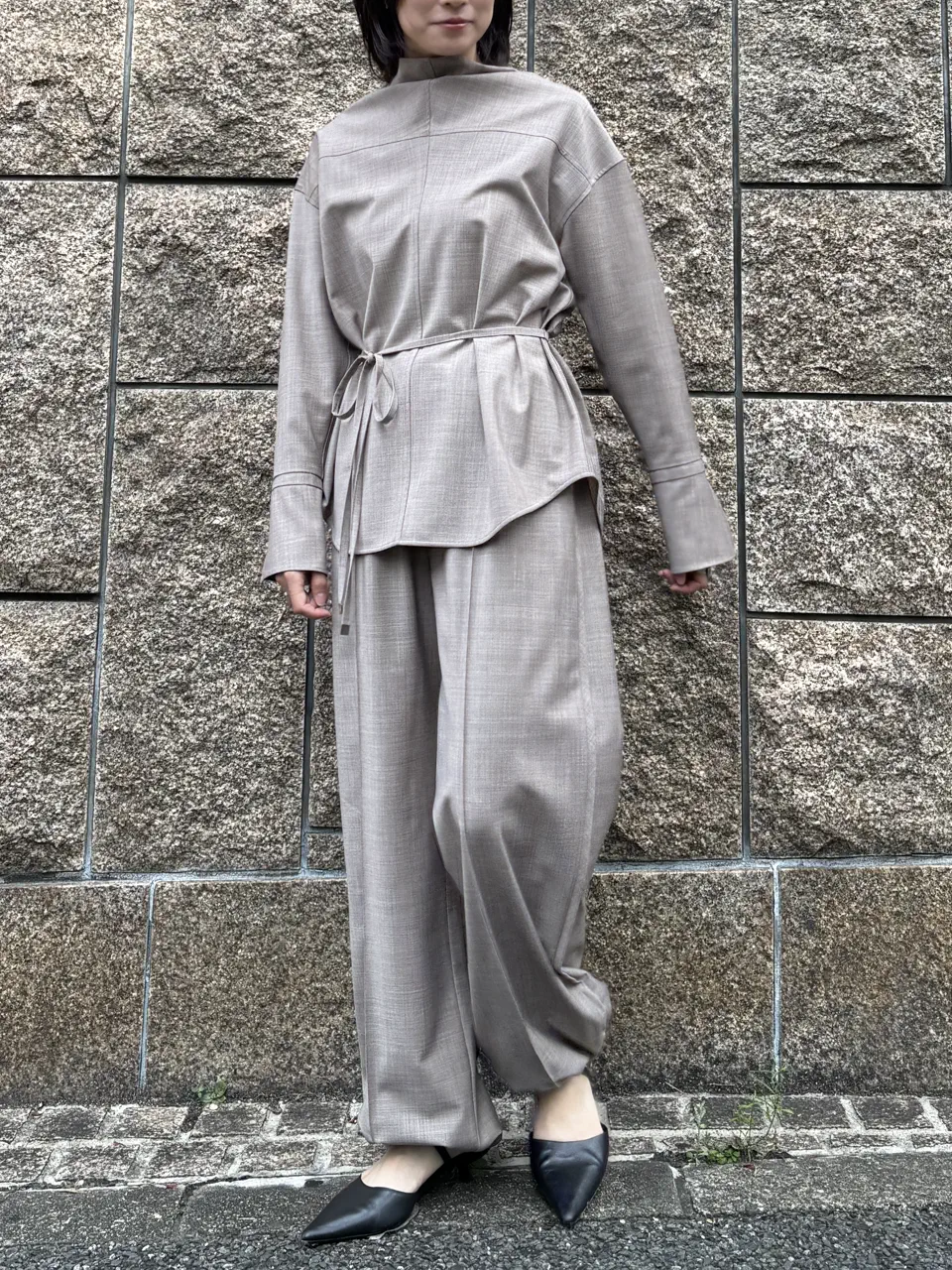 GRACE CONTINENTAL Hikaru Okada コーディネート画像