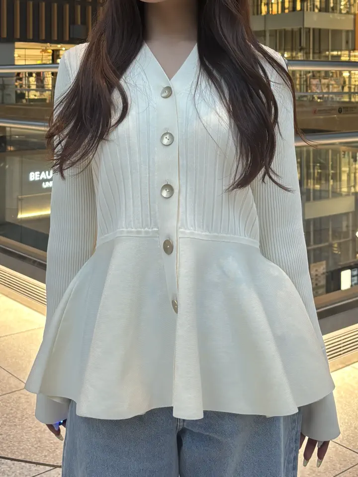 GRACE CONTINENTAL Kiku コーディネート画像