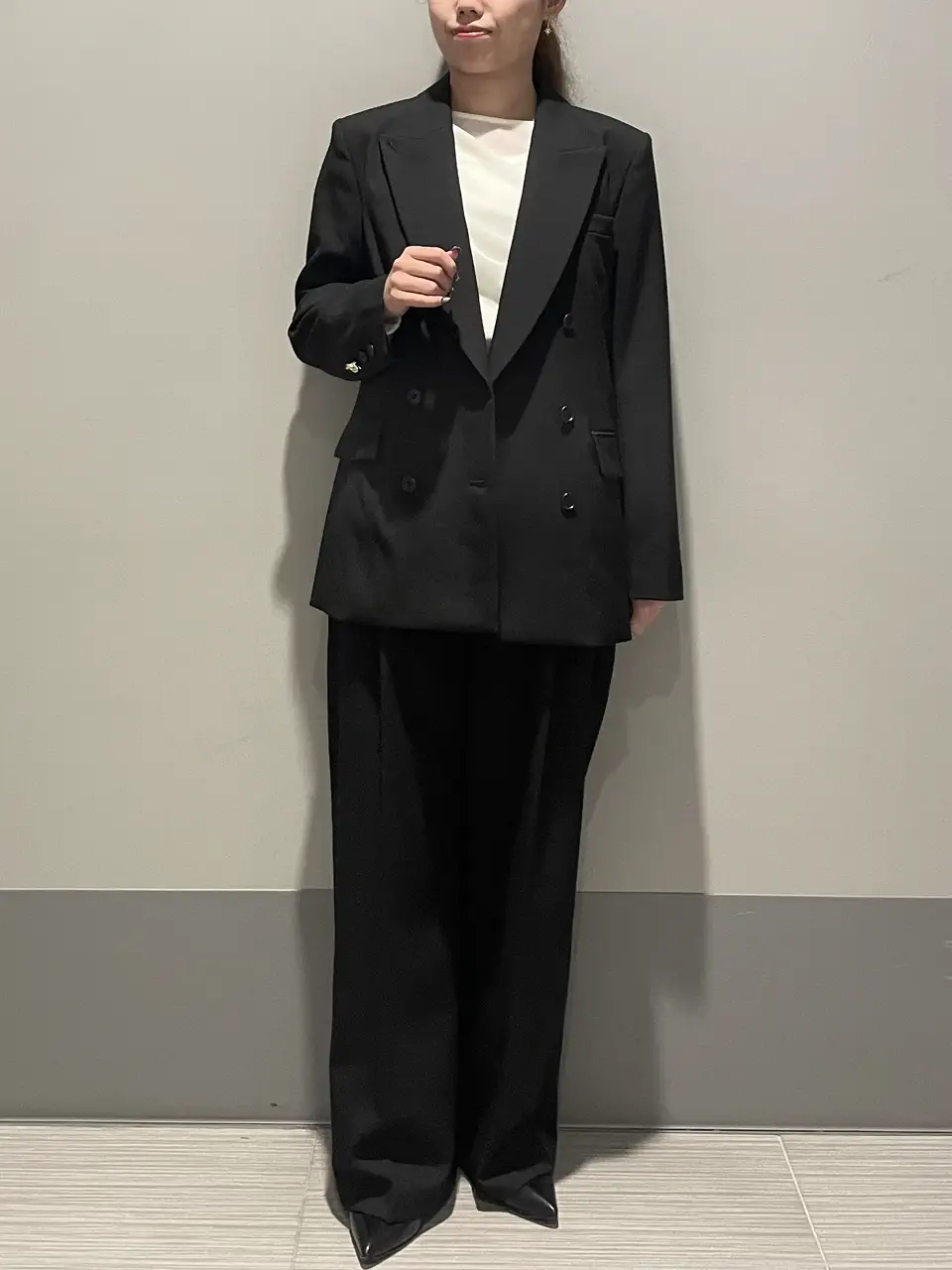 GRACE CONTINENTAL 細川　もなみ コーディネート画像